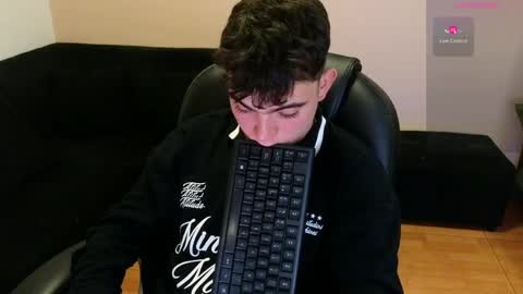 lukeboyce online show from 04/17/26, 11:52