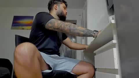 Snapshot of lukedenver chatting on 11/13/25, 12:26 Luke online show from 11/13/25, 12:26