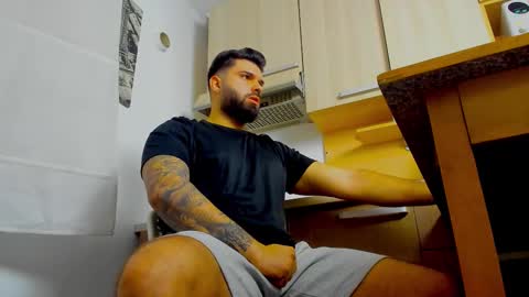 Snapshot of lukedenver chatting on 02/13/26, 10:11 Luke online show from 02/13/26, 10:11