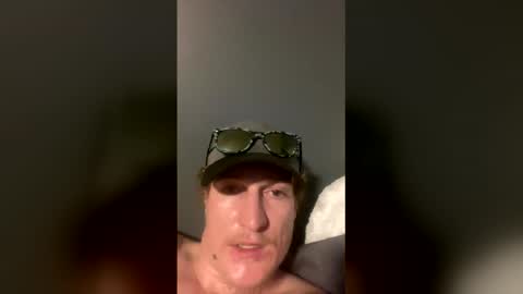 Snapshot of lukeshaft chatting on 05/20/26, 03:56 lukeshaft online show from 05/20/26, 03:56