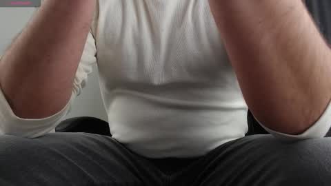 Snapshot of lukkee30 chatting on 02/07/26, 12:20 Sir Alex online show from 02/07/26, 12:20