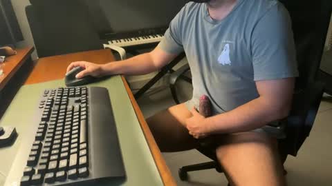 Snapshot of lukko33 chatting on 02/02/25, 02:59 lukko33 online show from 02/02/25, 02:59