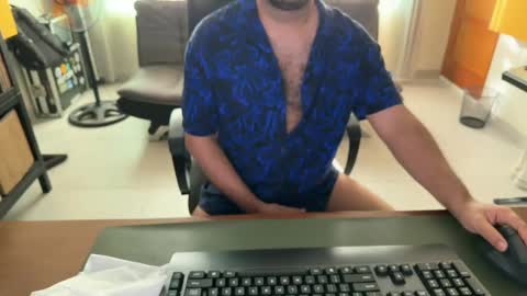 Snapshot of lukko33 chatting on 02/23/25, 09:05 lukko33 online show from 02/23/25, 09:05