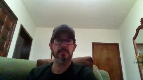 Luke online show from 06/18/26, 01:17