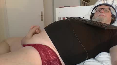 Snapshot of luley58 chatting on 01/14/25, 07:06 luley58 online show from 01/14/25, 07:06