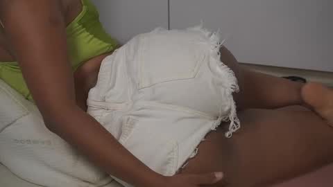 lulitauwu online show from 04/11/26, 02:27