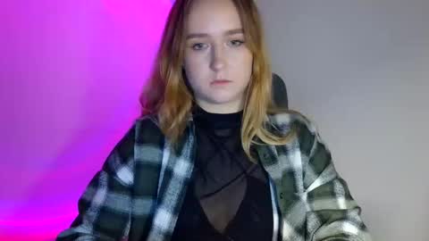 Lulu Baby18 online show from 12/04/25, 12:14