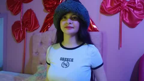 Snapshot of lulu_cm chatting on 02/13/26, 04:03 lulu_cm online show from 02/13/26, 04:03