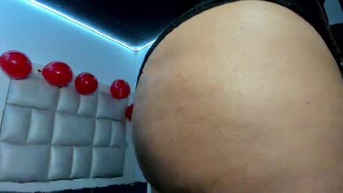 elizabeth online show from 04/07/26, 04:07