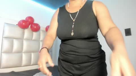 Snapshot of lulu_js_ chatting on 05/26/26, 11:39 elizabeth online show from 05/26/26, 11:39