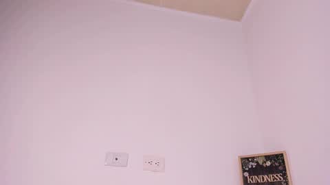 LULU online show from 03/10/25, 08:04