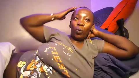 Snapshot of lulu_sparks1 chatting on 10/01/25, 03:56 lulu_sparks1 online show from 10/01/25, 03:56