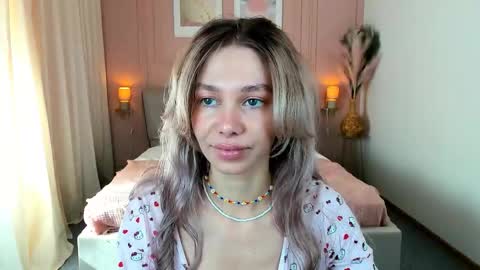 Alise online show from 04/26/26, 12:58