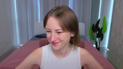 Lily online show from 10/17/25, 09:23