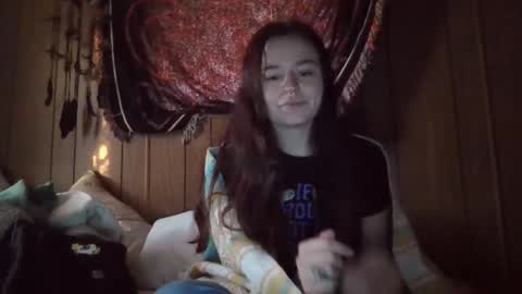 Snapshot of lulupixxx chatting on 01/14/25, 10:23 Connie online show from 01/14/25, 10:23