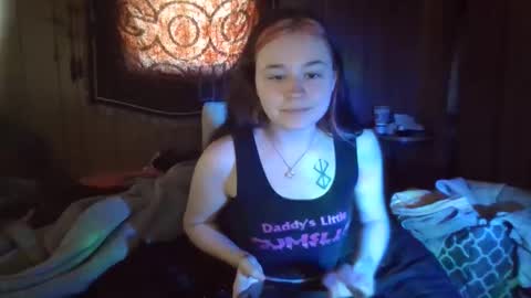 Snapshot of lulupixxx chatting on 02/03/25, 04:20 Connie online show from 02/03/25, 04:20