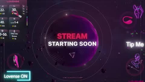 Snapshot of luluubloomm chatting on 10/10/25, 07:13 Lulu online show from 10/10/25, 07:13