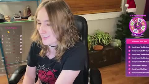 Lulu online show from 12/15/24, 04:18