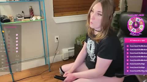 Lulu online show from 01/03/25, 04:11