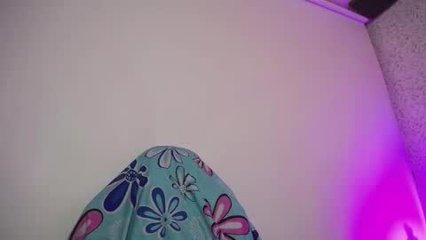 Luly online show from 01/17/26, 04:06