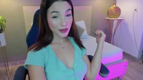 Snapshot of luma_sky chatting on 09/17/25, 03:08 L U M A online show from 09/17/25, 03:08
