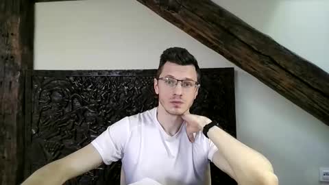 Andrew independent model 2000-0000 CET daily online show from 04/06/26, 02:07