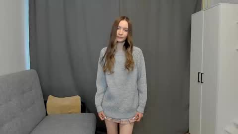 Naya online show from 02/11/26, 01:49