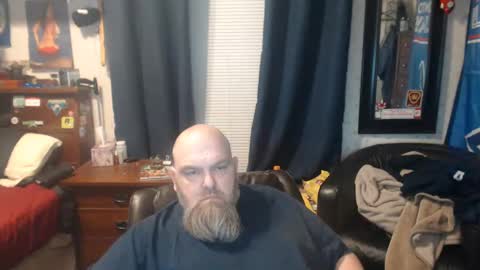 Snapshot of lump420 chatting on 12/29/24, 05:10 lump420 online show from 12/29/24, 05:10