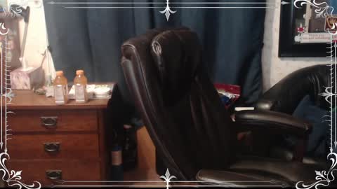 Snapshot of lump420 chatting on 01/21/25, 06:22 lump420 online show from 01/21/25, 06:22