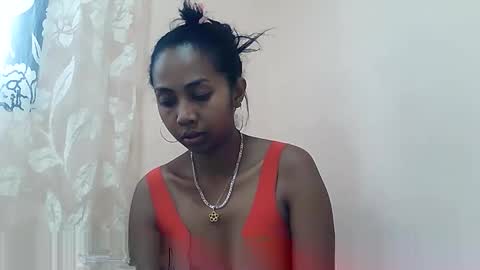 Luna online show from 04/20/26, 07:33