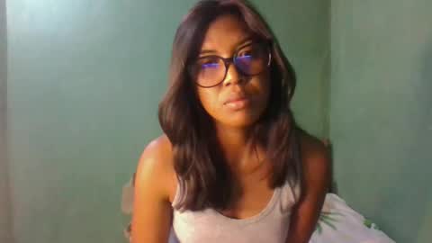 luna8184 online show from 03/05/26, 04:47