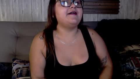 Luna online show from 04/17/26, 02:31