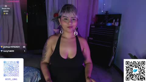 Luna online show from 03/30/26, 11:39