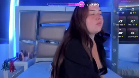 luna online show from 09/26/25, 12:42