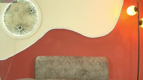 luna__velvet online show from 04/21/26, 12:33