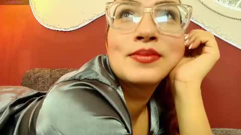 Snapshot of luna__velvet chatting on 06/12/26, 02:16 luna__velvet online show from 06/12/26, 02:16