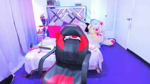 luna_analya online show from 02/24/26, 02:37