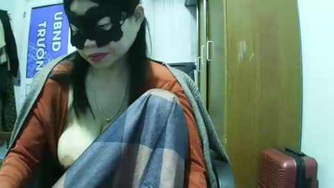 luna_beauty25 online show from 03/17/26, 10:24