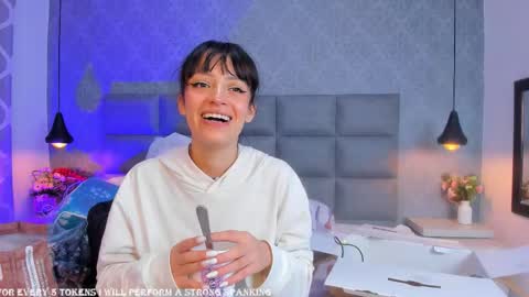 Luna online show from 02/07/26, 11:03