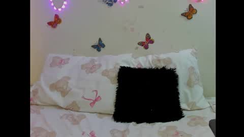 Luna online show from 11/26/25, 02:07