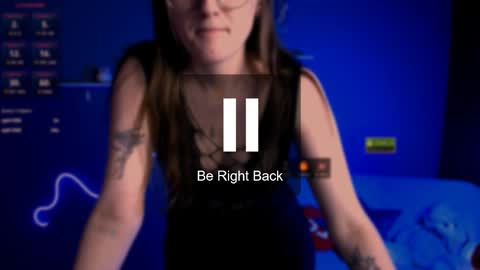 Snapshot of luna_berryy chatting on 02/13/25, 02:45 luna_berryy online show from 02/13/25, 02:45