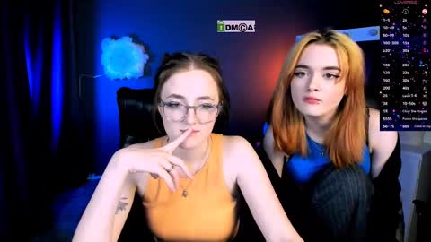 Snapshot of luna_berryy chatting on 02/14/25, 03:43 luna_berryy online show from 02/14/25, 03:43