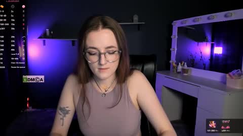 Snapshot of luna_berryy chatting on 03/11/25, 09:26 luna_berryy online show from 03/11/25, 09:26