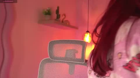 Snapshot of luna_cullen chatting on 03/01/26, 04:42 Lunita online show from 03/01/26, 04:42