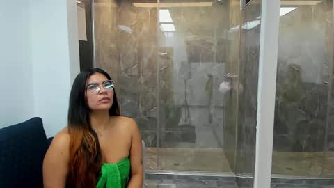 luna  online show from 02/10/25, 11:25