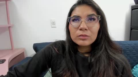 luna  online show from 09/21/25, 11:23