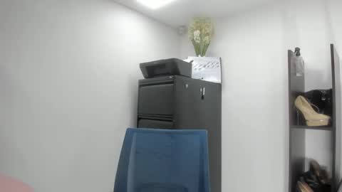 luna  online show from 01/12/26, 11:15