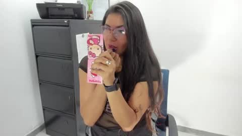 luna  online show from 06/29/26, 10:59