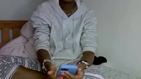 maskedmalkia online show from 04/14/26, 06:58