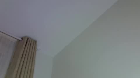 maskedmalkia online show from 04/16/26, 01:50